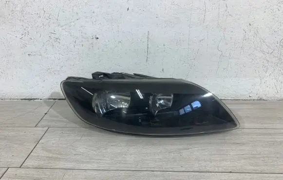 Audi Q7 4L Headlight/headlamp