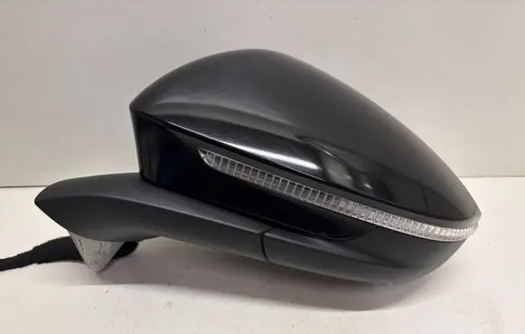 Volkswagen Tiguan Front door electric wing mirror 