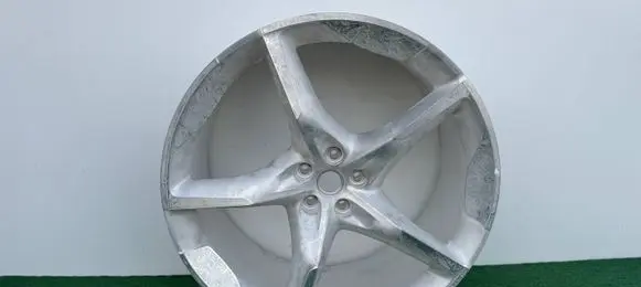 Ferrari Purosangue R23 light alloy rim DM156202424M1