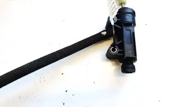 BMW 1 E81 E87 Clutch master cylinder 21526758822