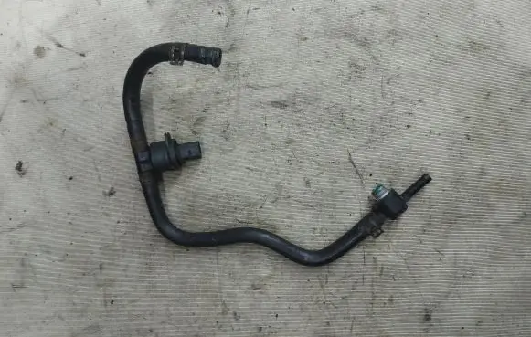 Ford Galaxy Fuel temperature sensor 038906081b