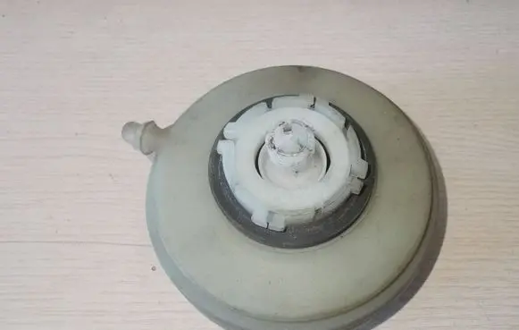Mercedes-Benz A W168 Headlight level adjustment motor 0307650006 0008009775