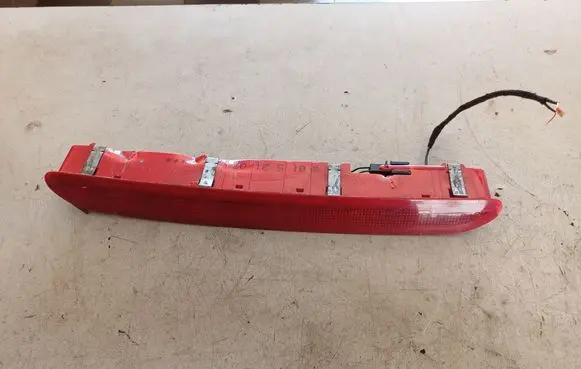 Volkswagen PASSAT B6 Third/center stoplight 1K6945097B