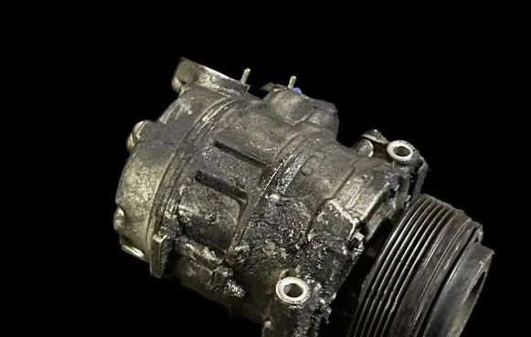 BMW X3 E83 Air conditioning (A/C) compressor (pump) 6918749
