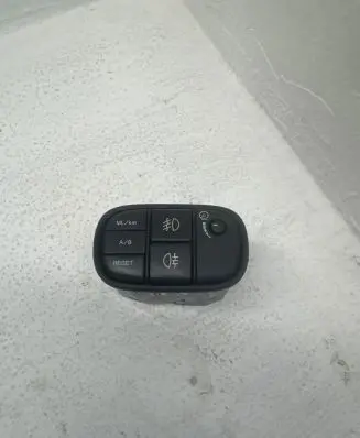 Jaguar S-Type Fog light switch 2r8311654