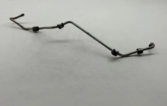 Volkswagen Caddy Turbo turbocharger oiling pipe/hose