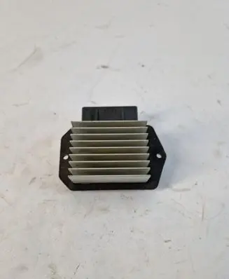 Toyota Camry Heater blower fan relay 4993002121