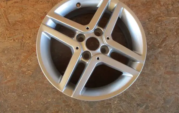 Smart ForFour II W453 R15 alloy rim A4534016101