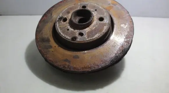 Dacia Dokker Front wheel hub spindle knuckle