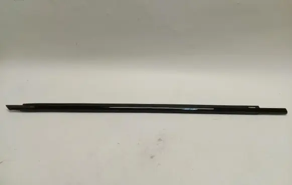 BMW X1 U11 Front door trim (molding) 9451534