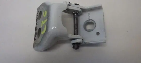 Citroen DS5 Rear door upper hinge 112
