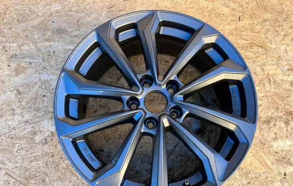 Hyundai i30 R18 alloy rim TKSF0GA55E