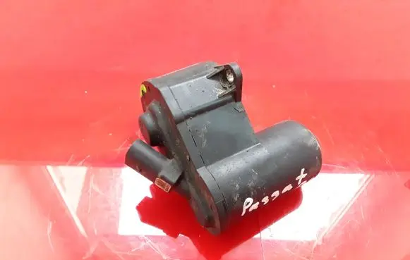 Volkswagen PASSAT B6 Hand brake/parking brake motor 32330208