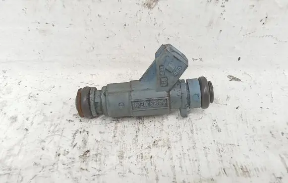 Smart ForTwo I Fuel injector 0280155814 0003099V004