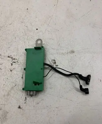 Volvo S40 Aerial antenna amplifier 30737917 28019205