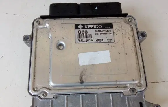 Hyundai i30 Engine control unit/module 9001040164KC 391122B102