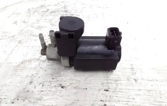 Renault Laguna II Turbo solenoid valve 8200270451