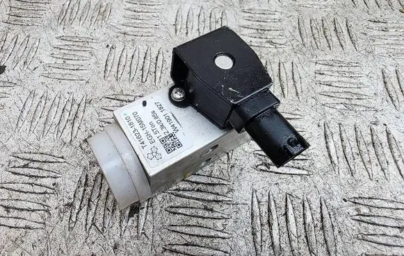 KIA Niro Air conditioning (A/C) expansion valve T416231810