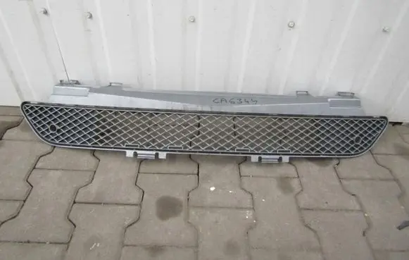 Mercedes-Benz C W203 Front bumper lower grill A2038852053