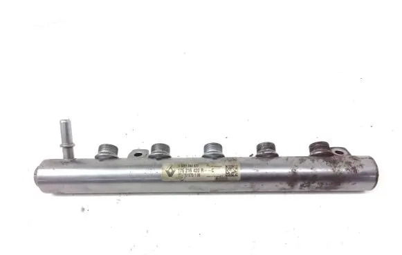 Opel Vivaro Fuel main line pipe H8201044829 175216420R