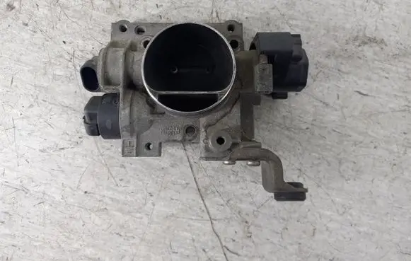 Fiat Panda II Throttle body valve 