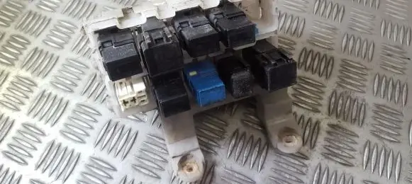 Nissan Almera N16 Fuse box set
