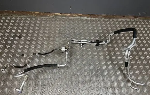 Jaguar XE Air conditioning (A/C) pipe/hose GX7319A834EB GX7319N648BB