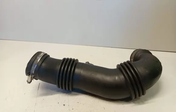 Peugeot 5008 Intercooler hose/pipe 9687883680