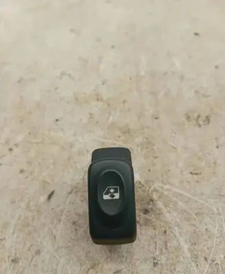 Renault Scenic I Electric window control switch 838100G