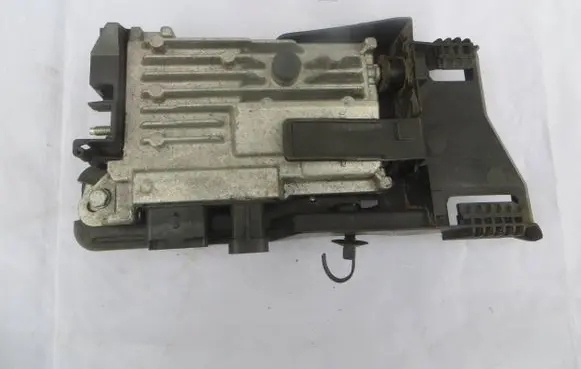Peugeot 308 Start/Stop control module 9810858380 28447928 00304991150