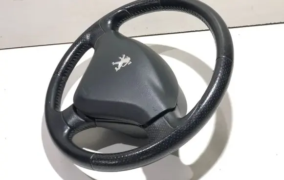 Peugeot 207 Steering wheel