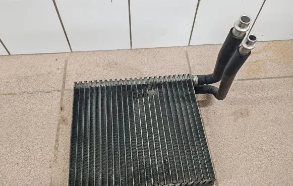 Mercedes-Benz A W169 Air conditioning (A/C) radiator (interior) 