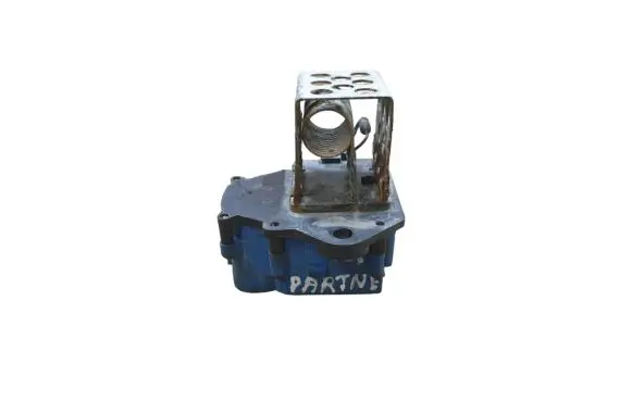 Citroen Berlingo Coolant fan relay 9662240180