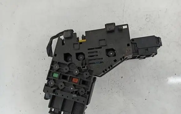Mercedes-Benz ML W166 Fuse box set A1665402450