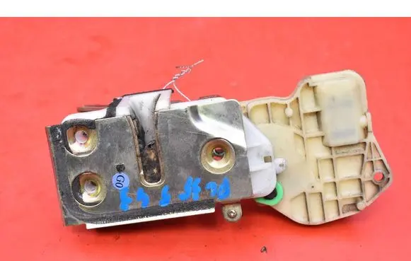 Front door lock