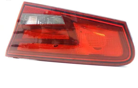 Audi A3 S3 8V Tailgate rear/tail lights 8V3945094 00020335