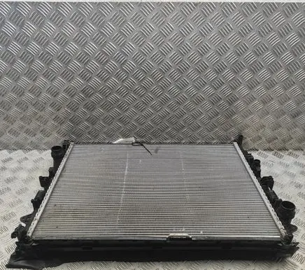 Mercedes-Benz E W213 Coolant radiator A0995007100 A2135050930ED