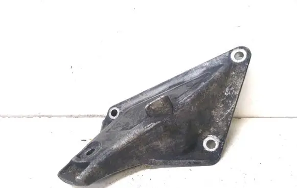 BMW 7 E65 E66 Engine mounting bracket 2211675841901