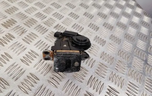 Toyota Auris 150 Tailgate/trunk/boot lock/catch/latch 22267 12987