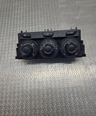 Citroen C3 Climate control unit X8032001