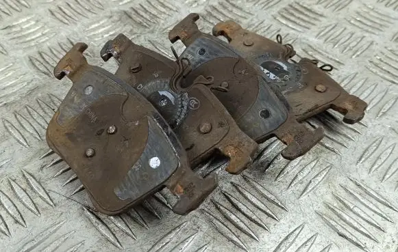 Polestar 2 Brake pads (rear) 