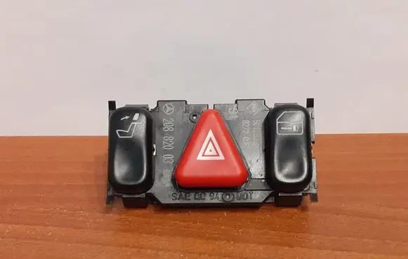 Mercedes-Benz CLK A208 C208 Hazard light switch 2088200310 5713