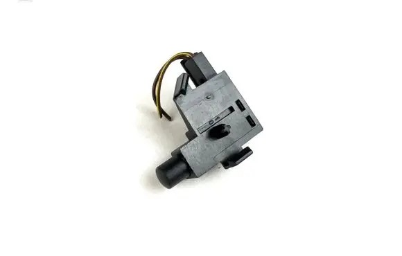 Volkswagen Golf IV Hand parking brake sensor 1j0947561