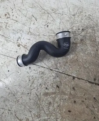Intercooler hose/pipe