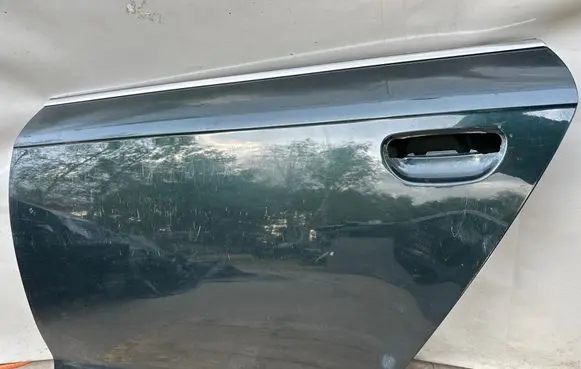 Rear door