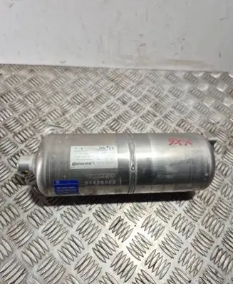 Volvo XC60 Air suspension tank/reservoir 31429962