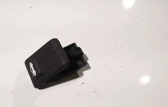 Hyundai Getz Engine bonnet (hood) release handle 