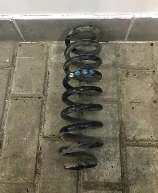 Mercedes-Benz E W213 Rear coil spring