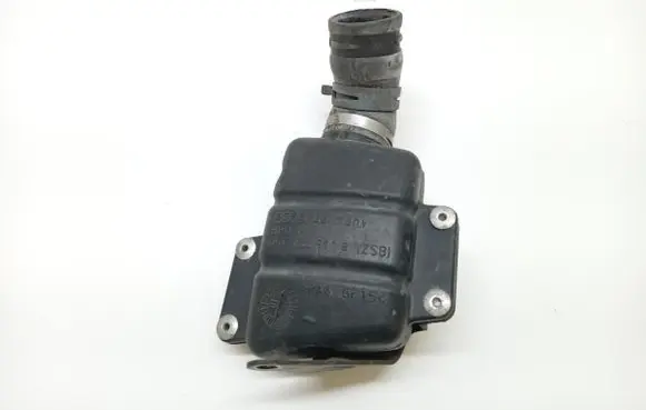 Audi A6 S6 C5 4B Oil breather separator 06C133911B