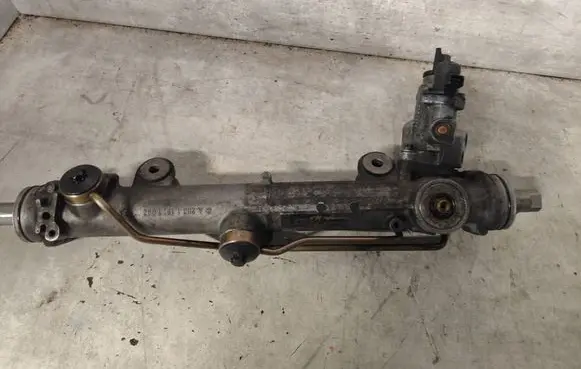 Mercedes-Benz C W203 Steering rack A20311051006 2031105100